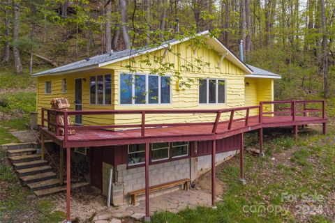 282 Vireo Lane sold home in Heath Peak, Waynesville, NC