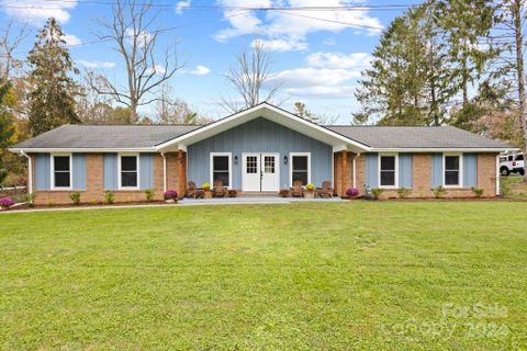 1 Oakbrook Road sold home in Franem Acres, Fletcher, NC