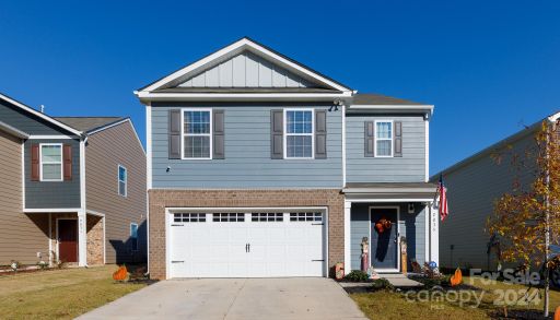 2035 Redstone Drive sold home in Abrial Ridge, York, SC