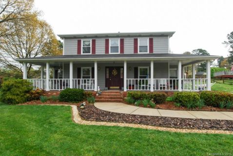 1424 Morrocroft Trail sold home in South Pines, Gastonia, NC