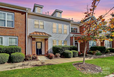 2030 Cambridge Beltway Drive sold home in Arysley Townhomes, Charlotte, NC