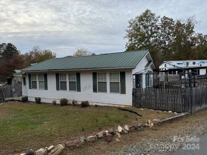 119 Arrowood Trail