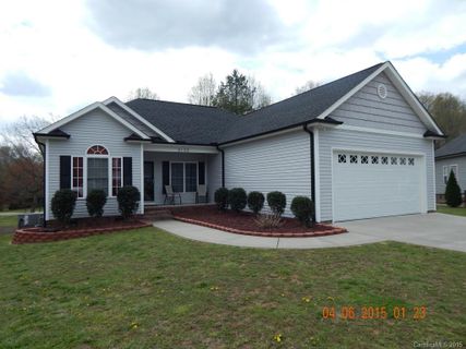 2132 Charles Towne Court