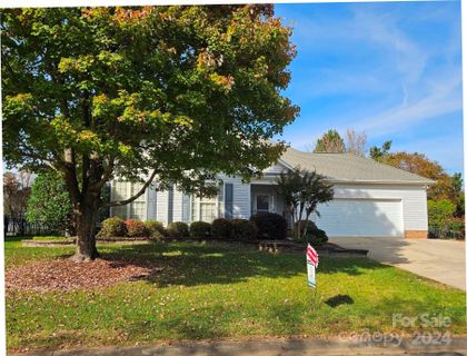 569 Surry Trace Circle