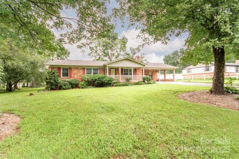 198 Dunlap Loop sold home in Dunlap Gate, Statesville, NC