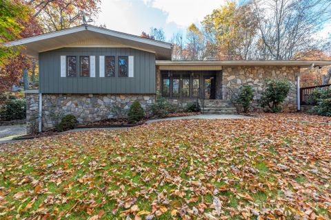 360 Hunt Estates Drive sold home in Hunt Estates, Waynesville, NC