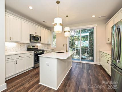 1421 Collier Walk Alley sold home in Caswell, Charlotte, NC
