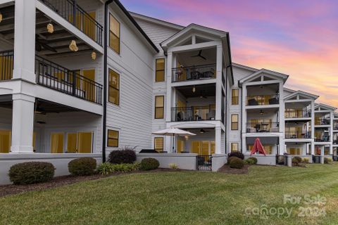 17811 Half Moon Lane G sold home in Half Moon Bay, Cornelius, NC