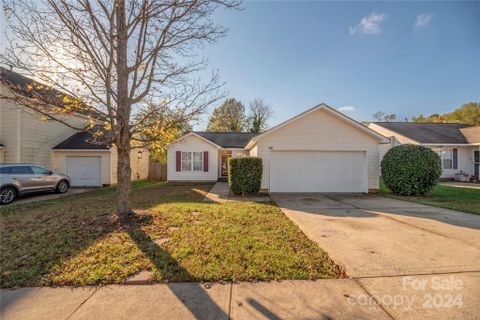3023 Fairglen Road sold home in Fairstone, Charlotte, NC