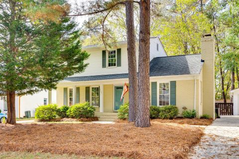 7127 Powder Mill Place sold home in Colony Woods, Charlotte, NC