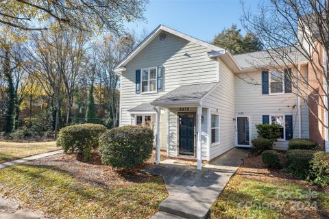 9476 S Vicksburg Park Court