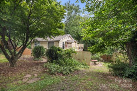 225 State Street sold home in Amboy Heights, Asheville, NC