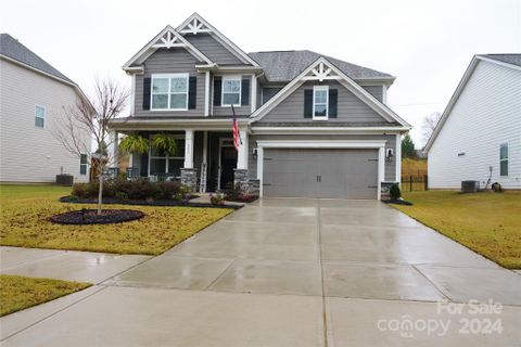 157 Rhuidean Court sold home in Enclave at Falls Cove, Troutman, NC