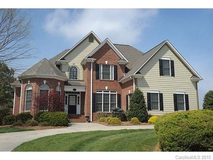 319 Muirfield Way sold home in Crescent Golf and Country Club, Salisbury, NC