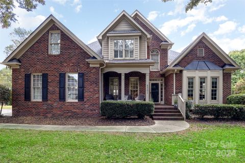 6501 Park South Drive