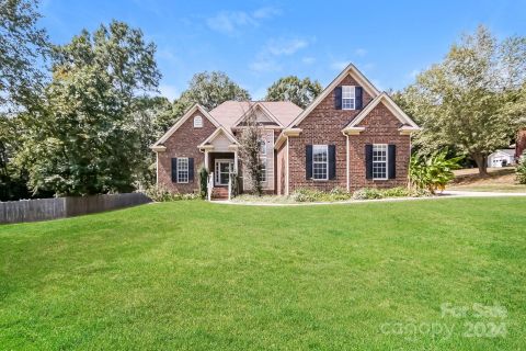 2825 Loxdale Farms Drive sold home in Loxdale Farms, Monroe, NC