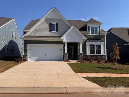 1121 Lookout Shoals Drive
