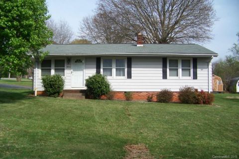 2037 N Frye Avenue sold home in Hillcrest, Newton, NC