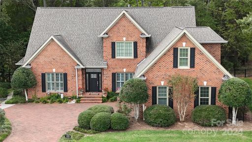 Previously sold for $765,500