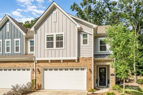 5025 Catterick Court sold home in Kenley, Charlotte, NC