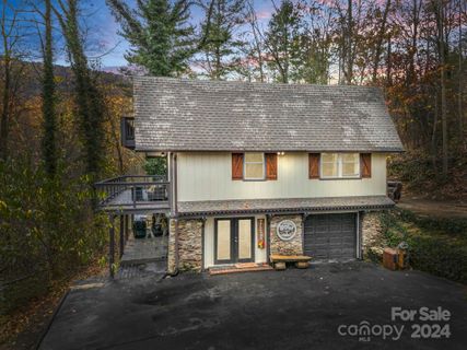 93 Foster Hill Drive sold home in Blue Ridge Estates, Hendersonville, NC