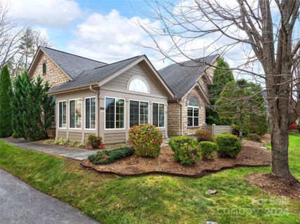 202 Summerfield Place