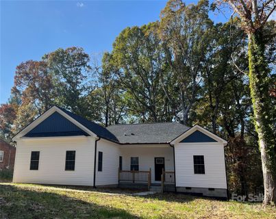 606 Berkshire Drive sold home in Berkshire Hills, Statesville, NC