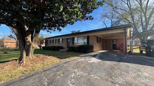 3230 25th Street sold home in Eastwood, Hickory, NC