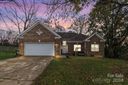 3125 Harris Houston Road sold home in Charlotte, SC