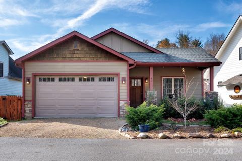 42 Destination Drive sold home in The Villages At Crest Mountain, Asheville, NC
