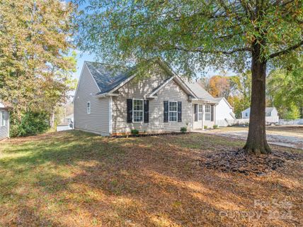 4614 Victory Lane sold home in Victory Hollow, Charlotte, NC