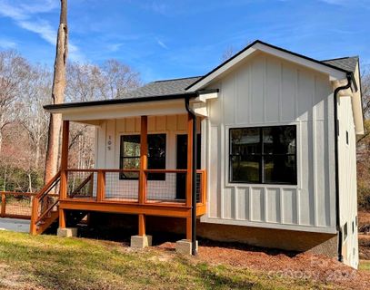 105 Ivanhoe Drive