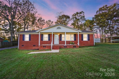 143 Bright Avenue sold home in Edgewood Acres, Bessemer City, NC