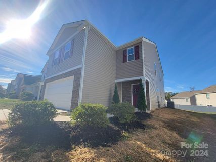 1033 Sundance Drive sold home in Sundance Village, Gastonia, NC