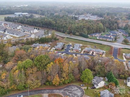 2373 Osprey Court sold home in Hawks Ridge, Gastonia, NC