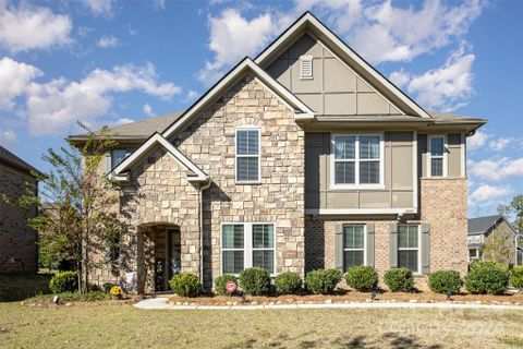 8399 Breton Way sold home in Churchill Farms, Harrisburg, NC