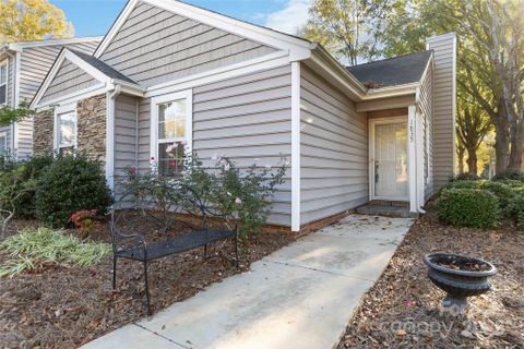 1835 Fairlawn Court sold home in Fairlawn Villas, Rock Hill, SC