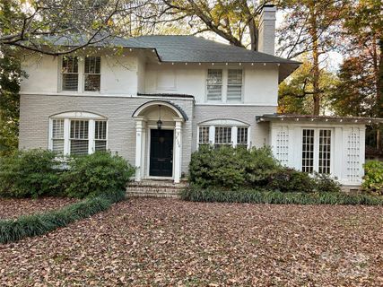 2128 Sharon Road