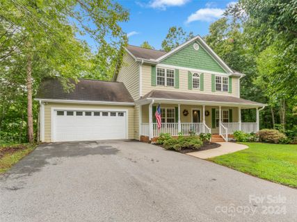 30 Friendly Way sold home in Harmony, Asheville, NC