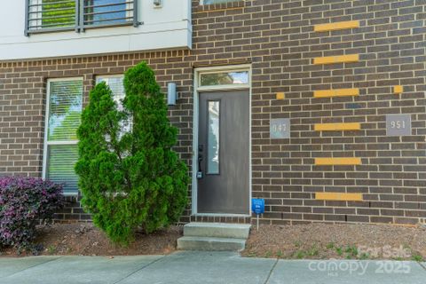 947 Warren Burgess Lane sold home in Steel Gardens, Charlotte, NC