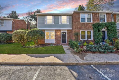 1514 Waybridge Lane sold home in Sharon South II, Charlotte, NC