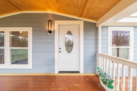 5112 Green Leaf Court sold home in Park Creek, Mount Holly, NC