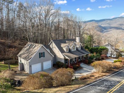 536 Red Bank Road sold home in Butler Hills, Waynesville, NC