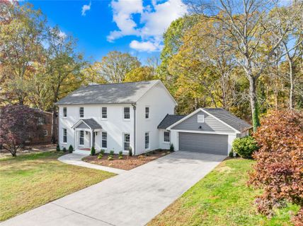 1035 Court Drive