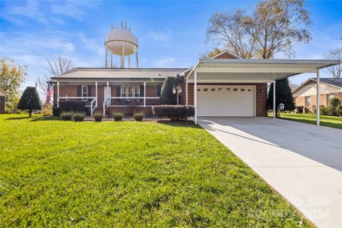645 Sunridge Drive sold home in EASTRIDGE, Lincolnton, NC