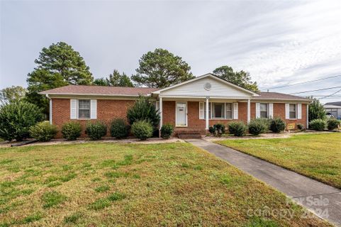 Previously sold for $225,000
