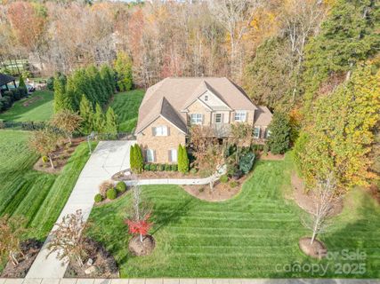 3014 Highbury Place sold home in Bromley, Weddington, NC