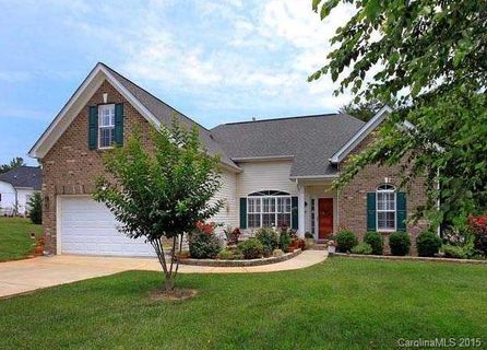 2102 Dave Thomas Lane