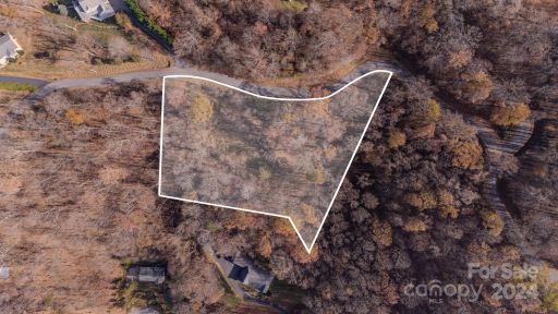 17 Broken Arrow Trail sold home in Grassy Top Estates, Canton, NC
