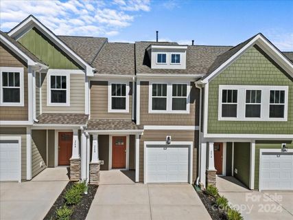 260 Tippin Trail